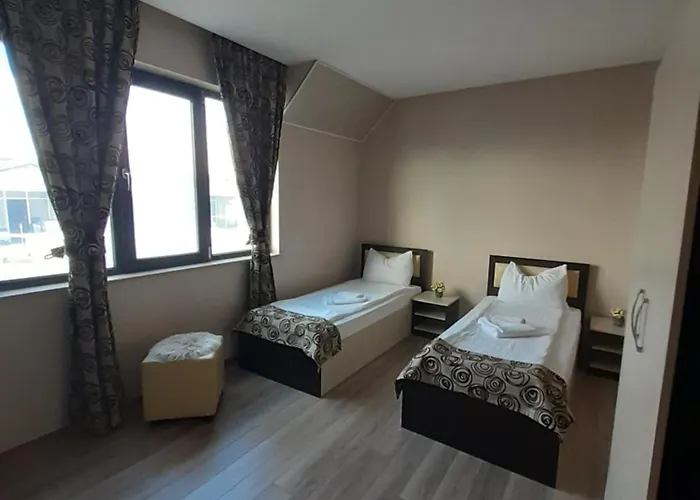 александър Хотел