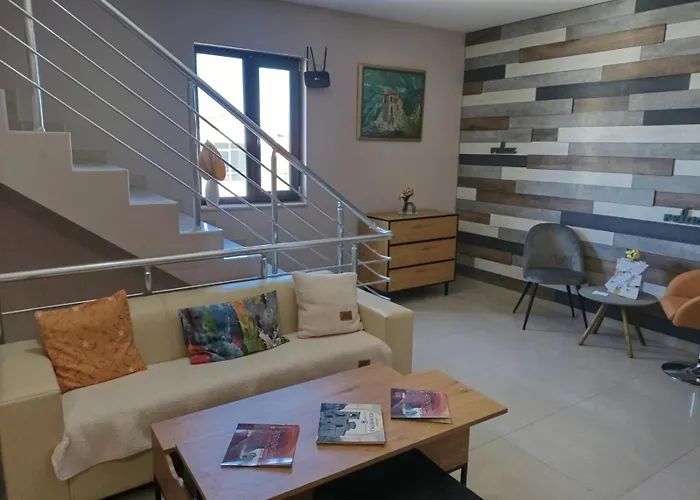 александър 2*