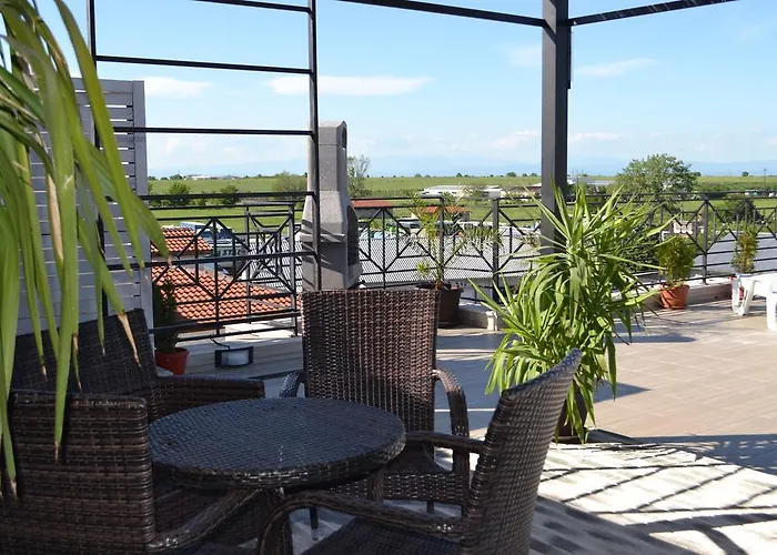 александър Хотел 2*