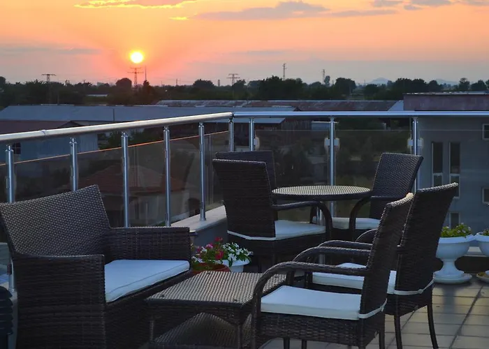 александър 2*