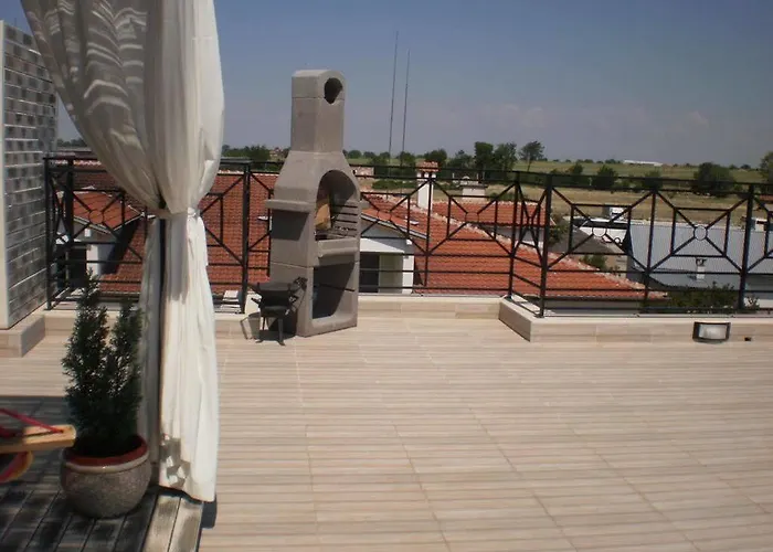 александър Хотел 2*