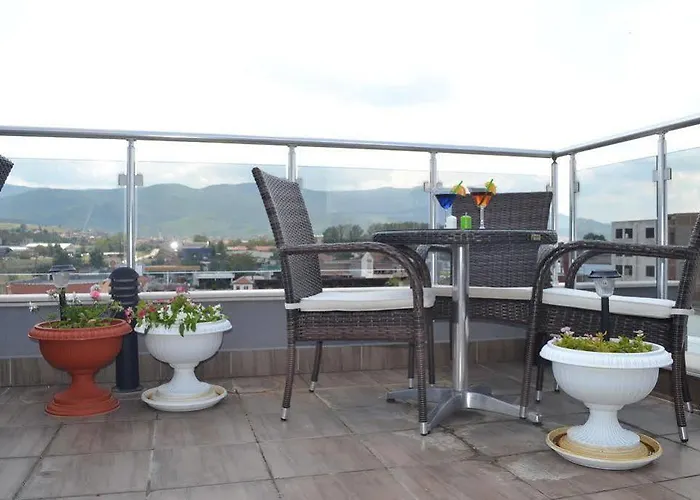 александър 2*